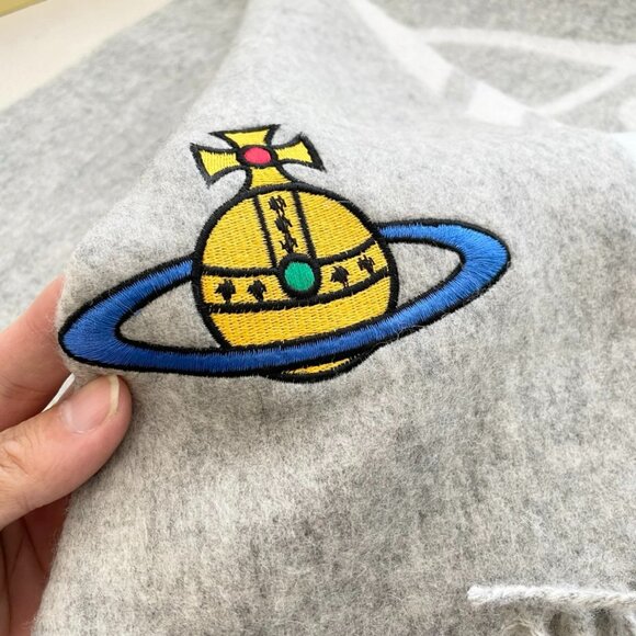 Vivienne Westwood Saturn Scarf - Picture 6 of 16
